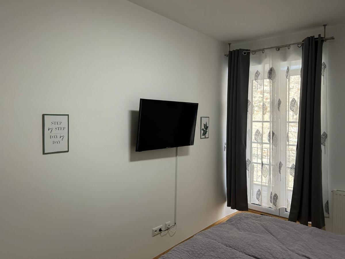 Paky Appartements 00322 Bruck an der Leitha Bagian luar foto